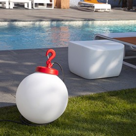 Luminaire mobile "GRUMO SPHÈRE" E27 IP65 IK09 --- (6 déclinaisons)