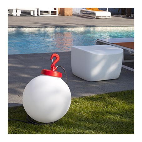 Luminaire mobile "GRUMO SPHÈRE" E27 IP65 IK09 --- (6 déclinaisons)